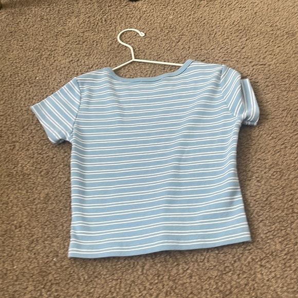 brandy melville stripped blue and white short sleeve - Picture 2 of 2